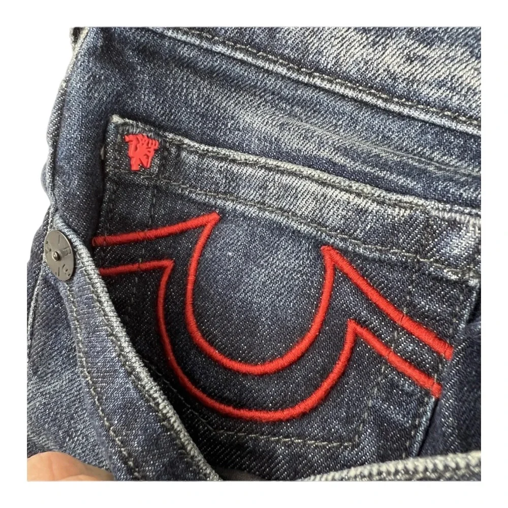 NWT True Religion/Man U Rocco Relaxed Skinny Blue Indigo Jeans Mens Size‎ 44X32